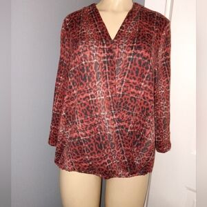 💣NEW DIRECTIONS ANIMAL PRINT SWEATER SZ LG
